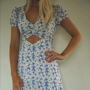 Forever 21 blue and white floral dress